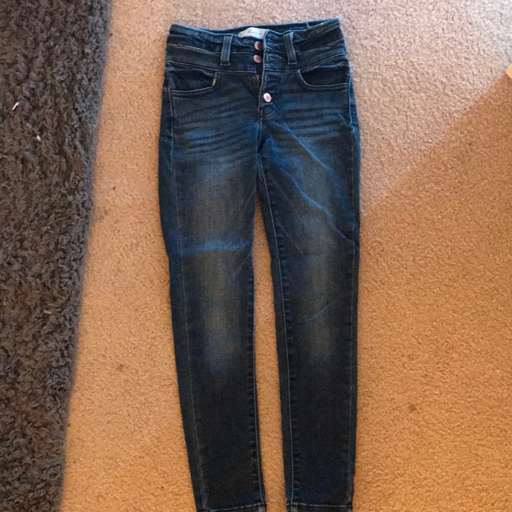 Buckle jeans!!